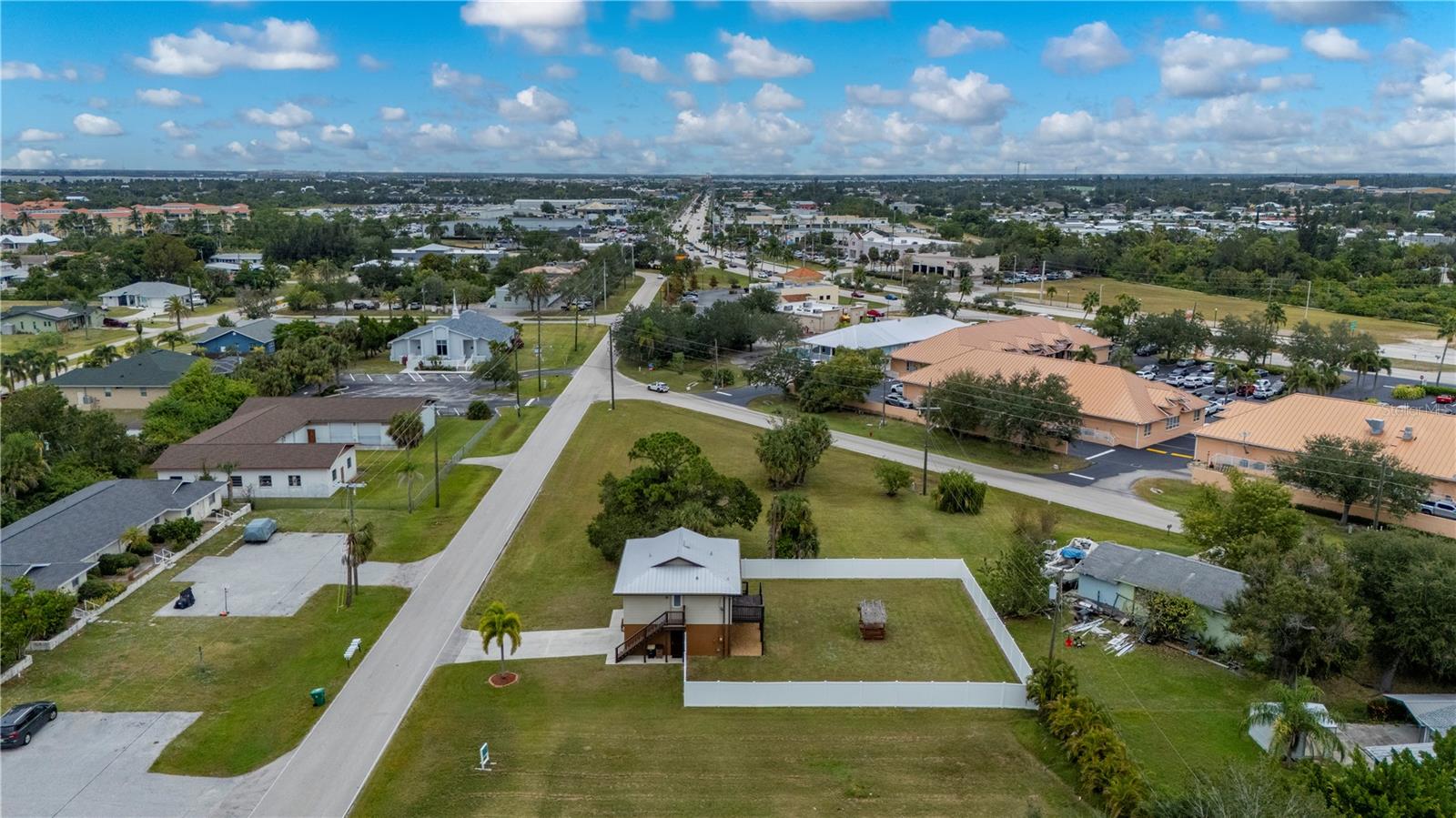 AQUI ESTATE UNIT 01 - Residential