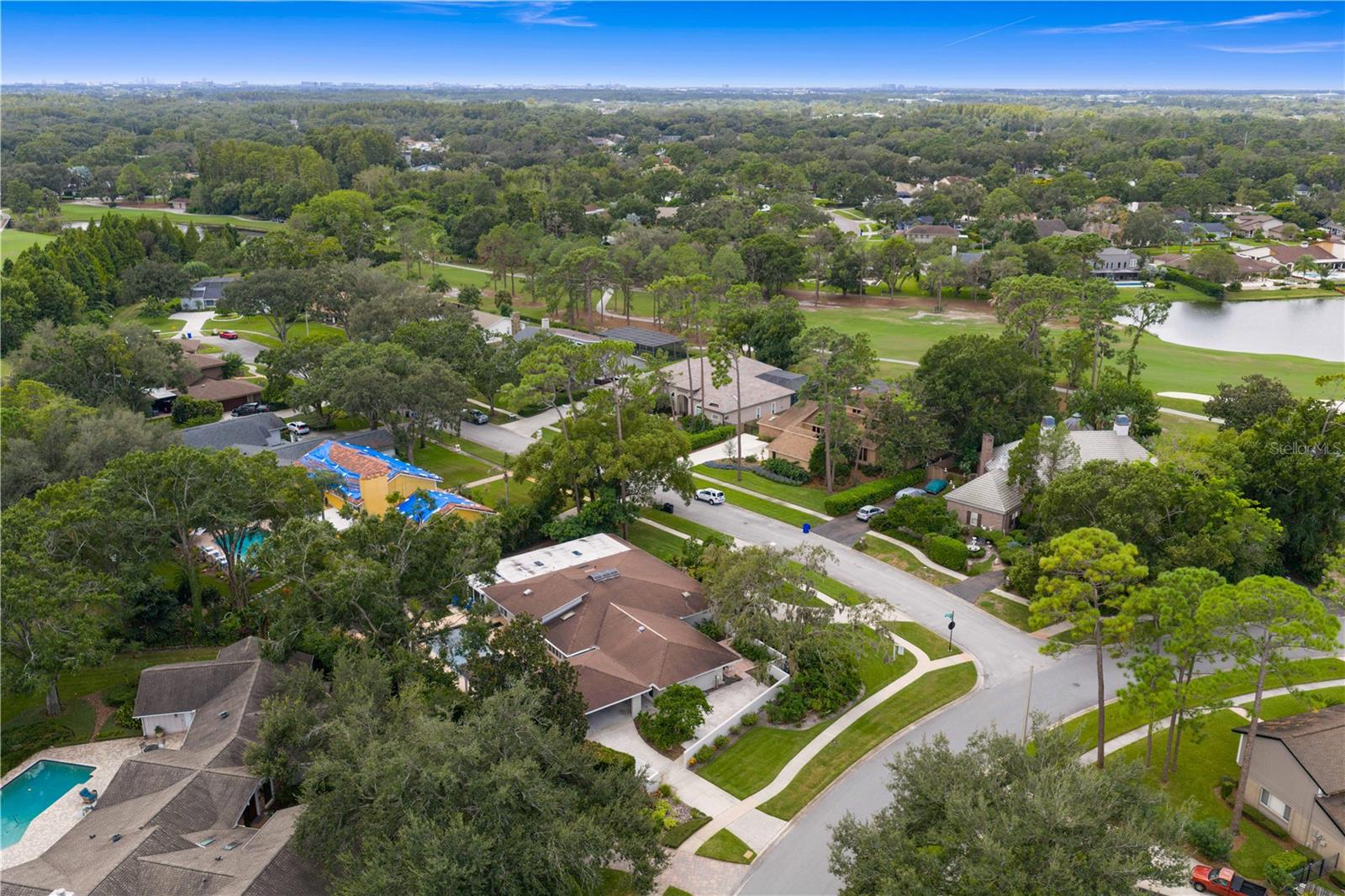 CARROLLWOOD VILLAGE SEC 1 - Residential