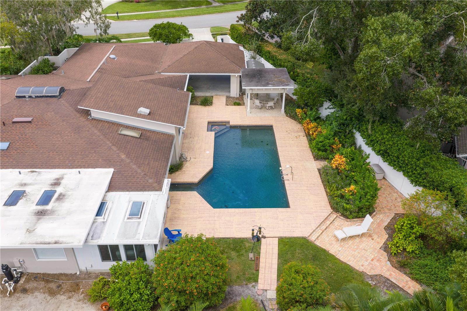CARROLLWOOD VILLAGE SEC 1 - Residential