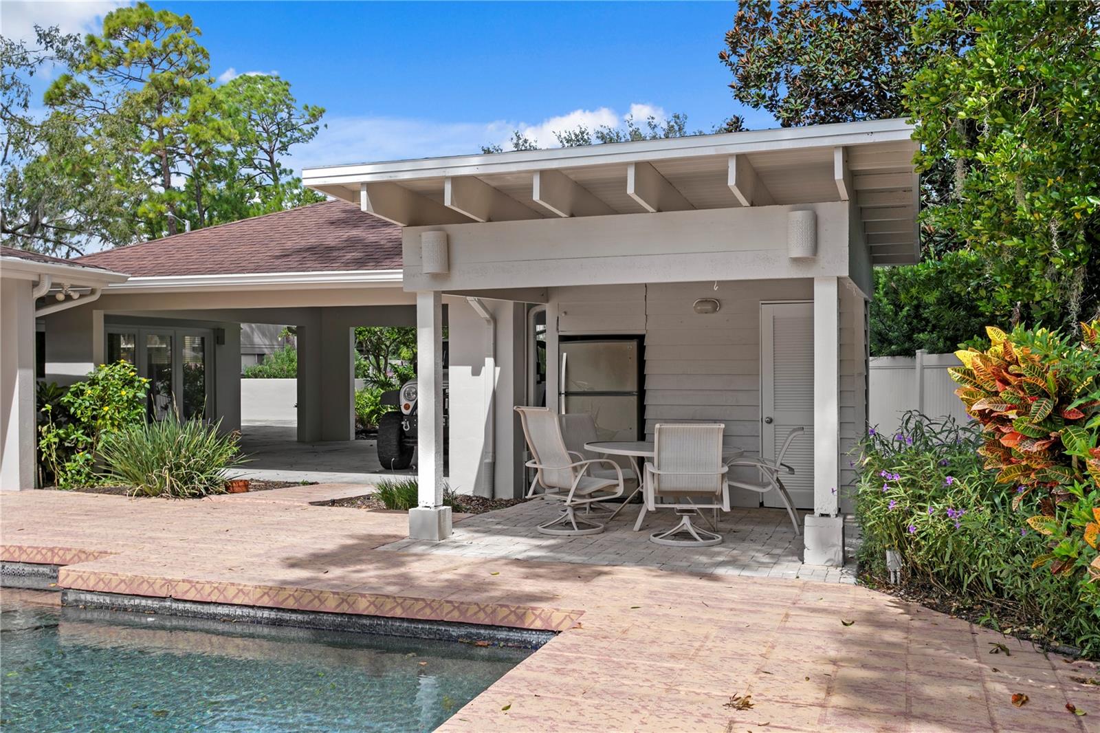 CARROLLWOOD VILLAGE SEC 1 - Residential