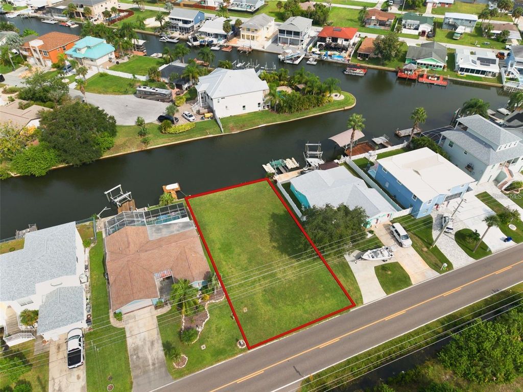Photo of 15527 Old Dixie Highway, Hudson, FL 34667 (MLS # TB8432033)