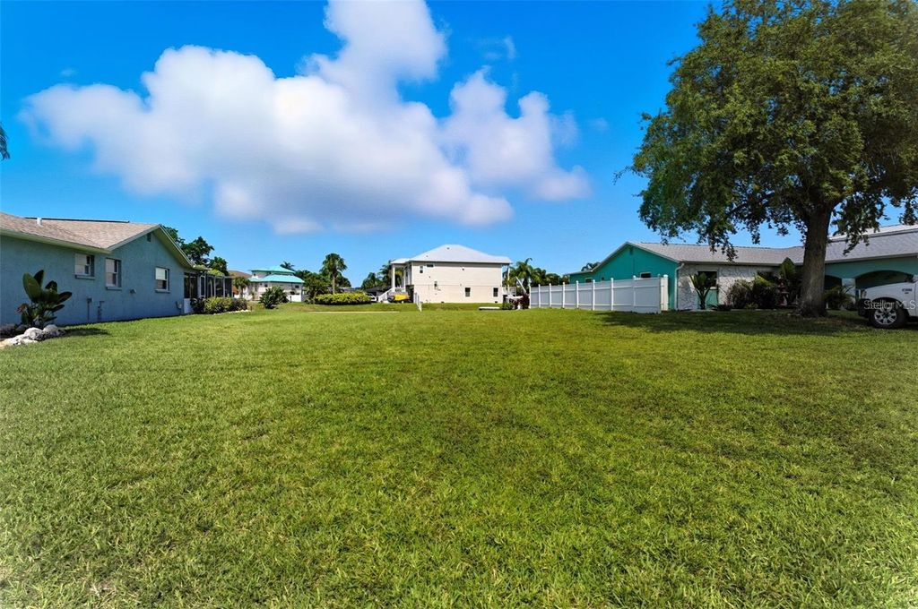 Photo of 15527 Old Dixie Highway, Hudson, FL 34667 (MLS # TB8432033)
