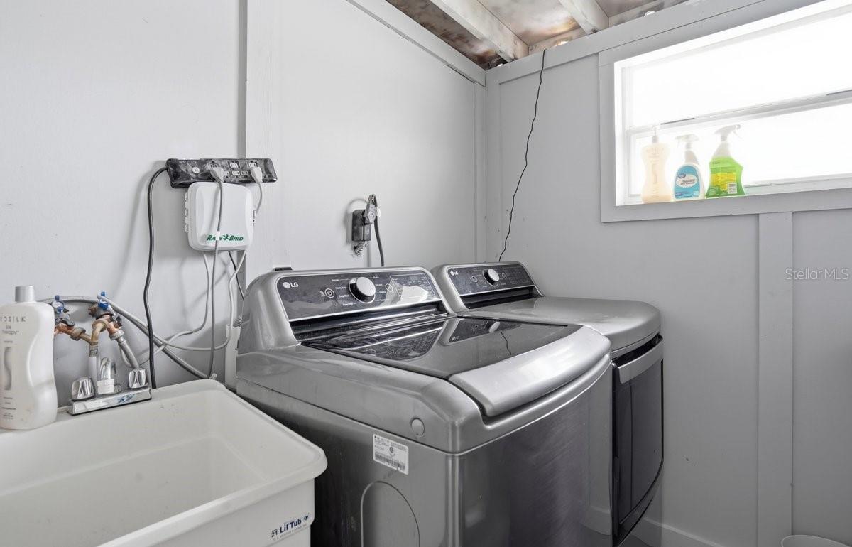 GANDY GARDENS 9 - Residential