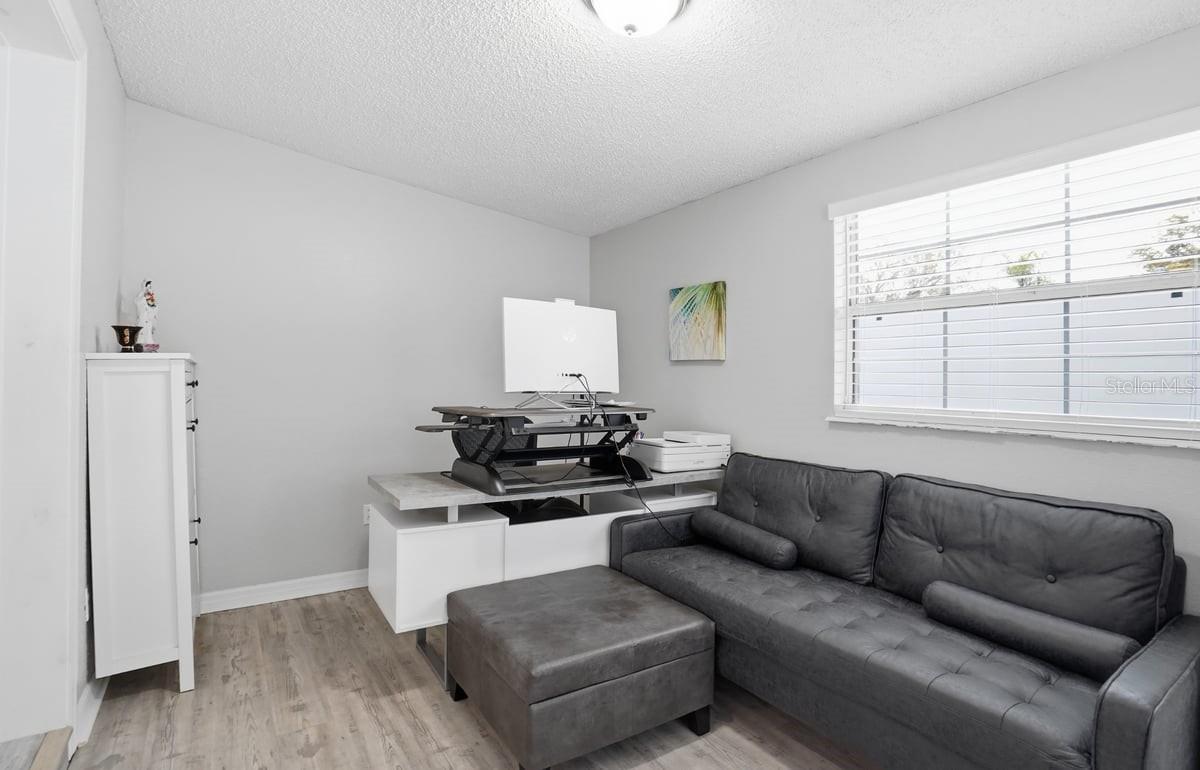 GANDY GARDENS 9 - Residential