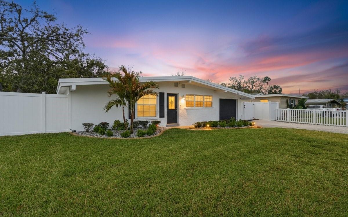 GANDY GARDENS 9 - Residential