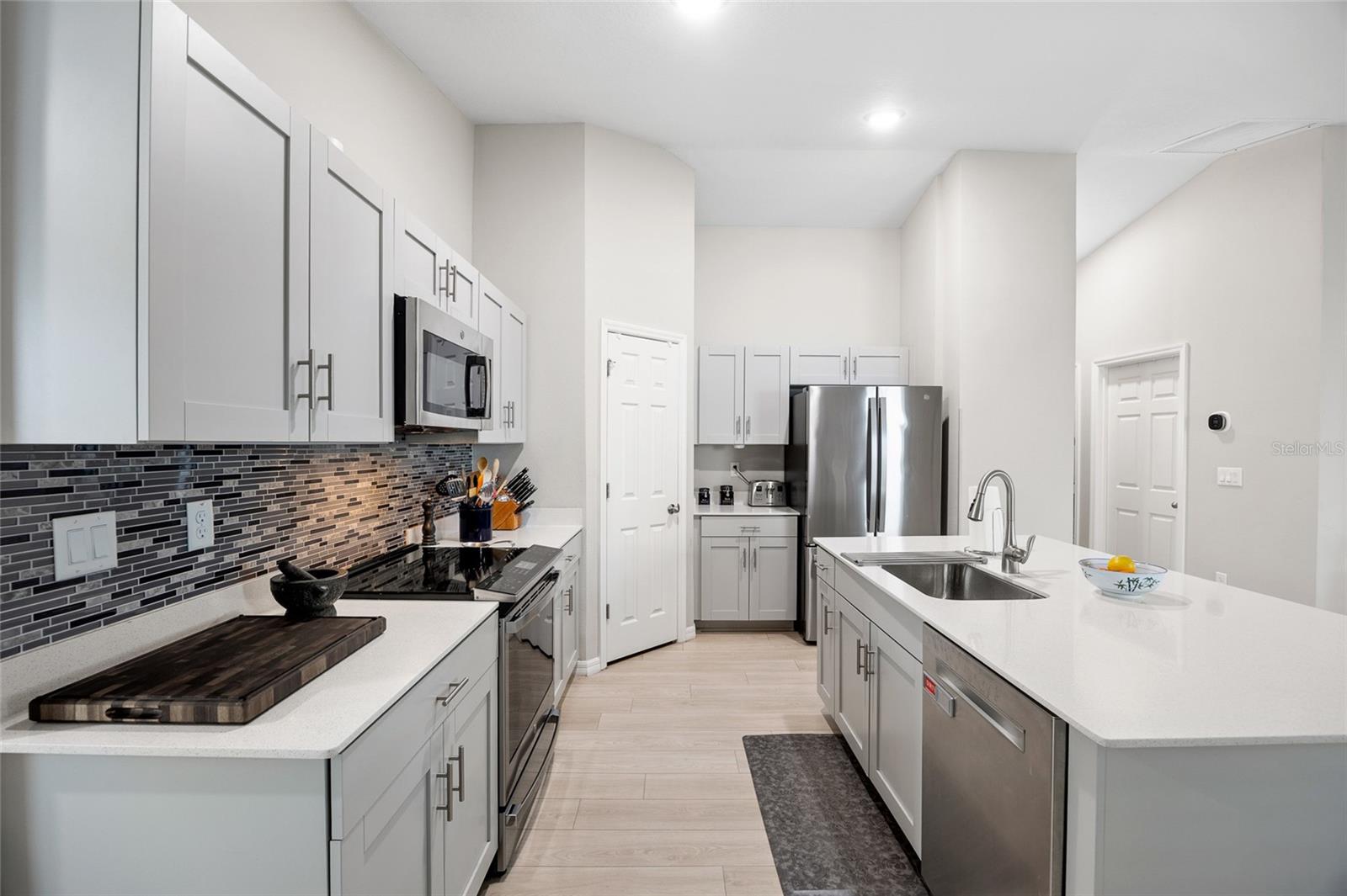 PASADENA POINT PH 1 - Residential