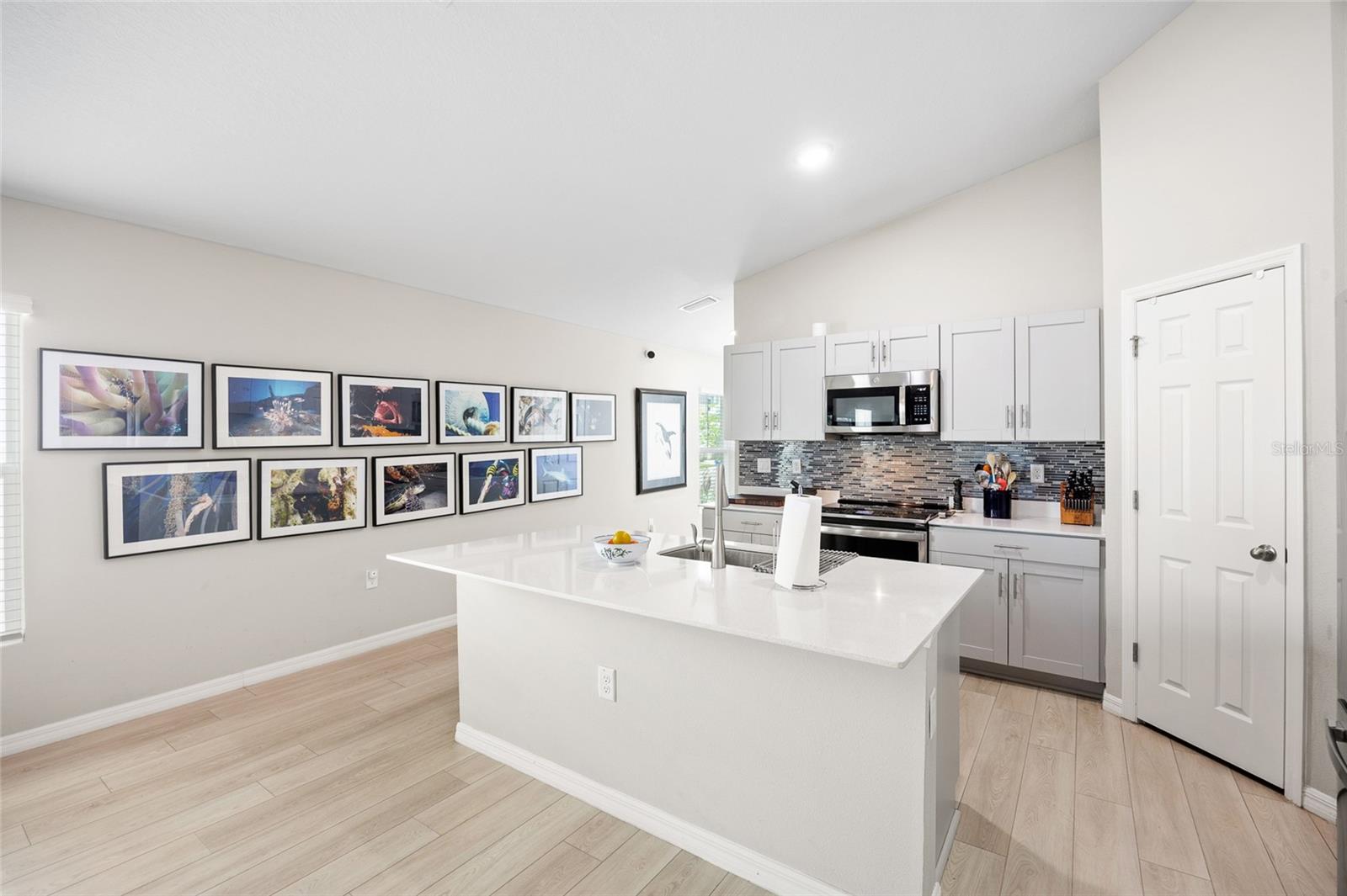 PASADENA POINT PH 1 - Residential