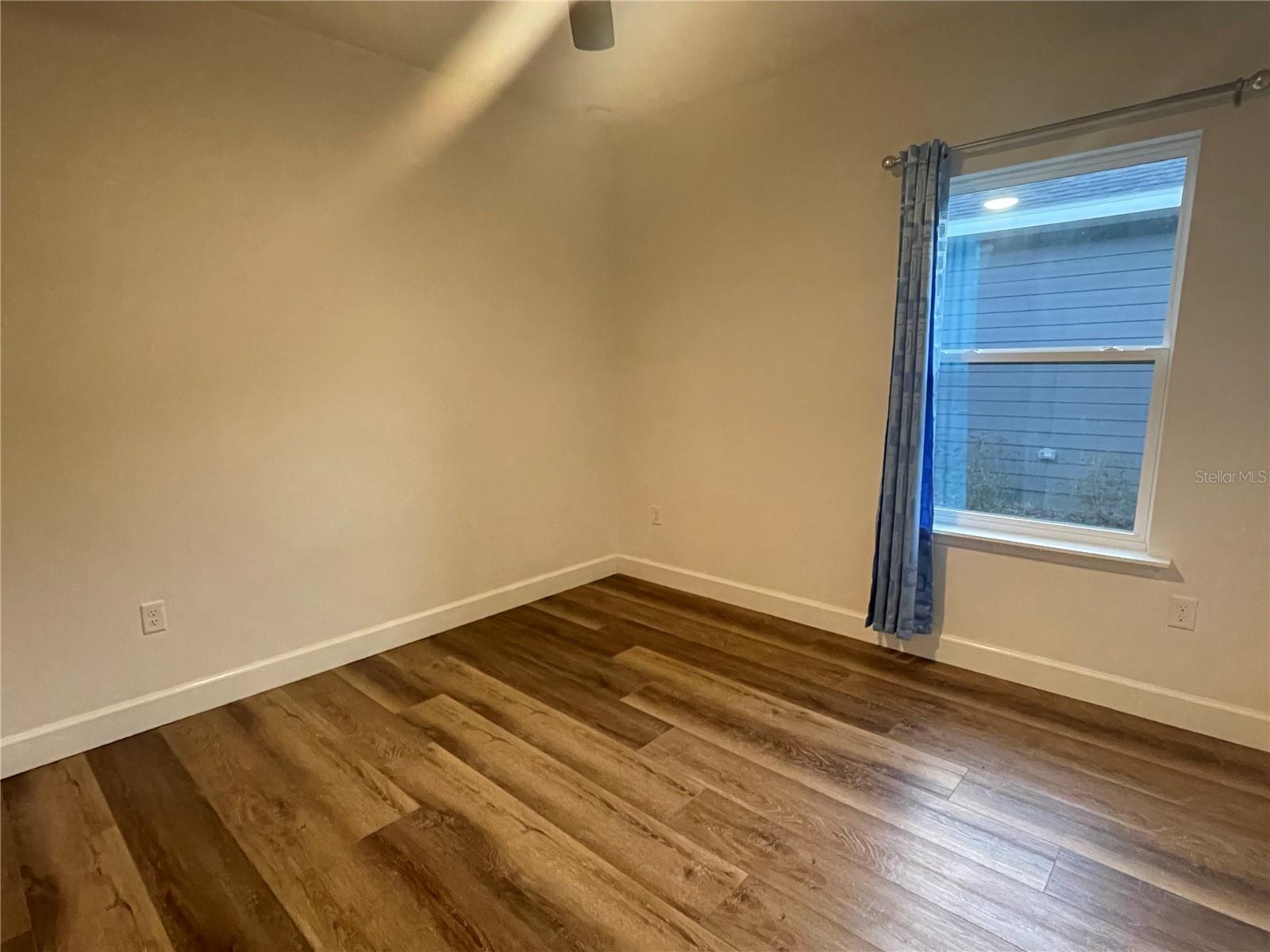 GRAND OAKS AT TOWER PH 2 PB 37 PG 63 - Residential