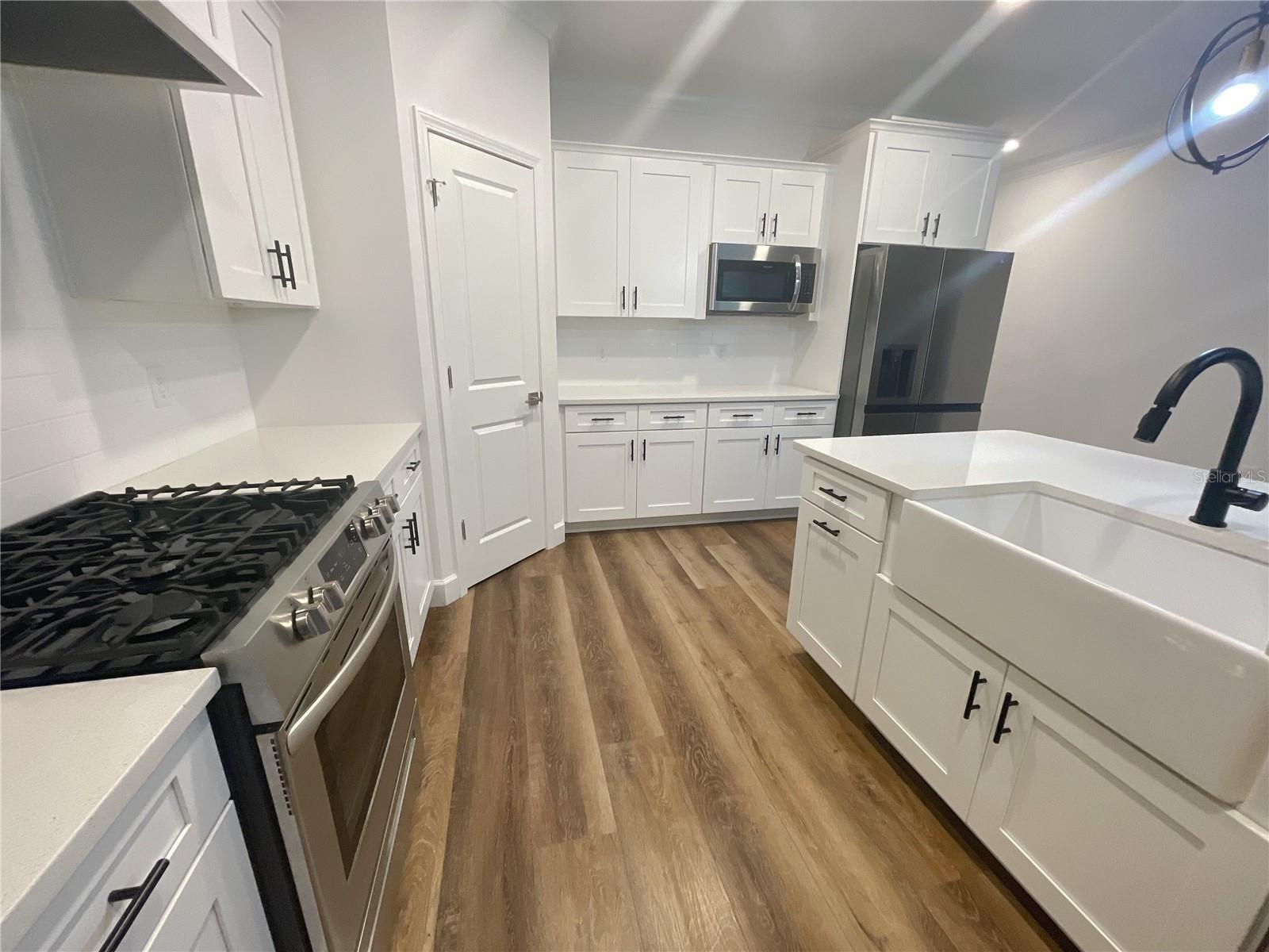 GRAND OAKS AT TOWER PH 2 PB 37 PG 63 - Residential