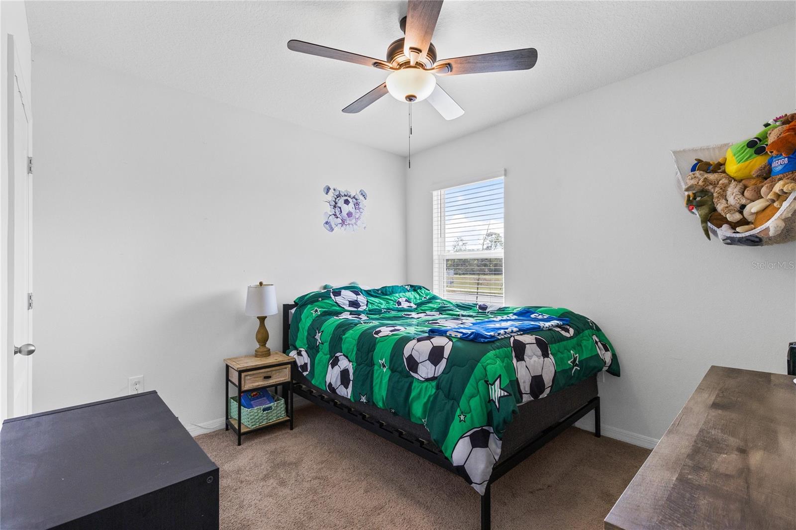 VICTORIA OAKS - Residential