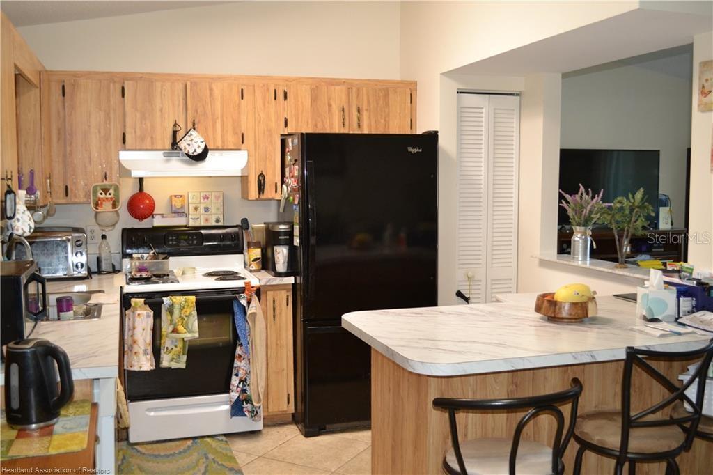 SEBRING COUNTRY ESTATES SEC 03 - Residential