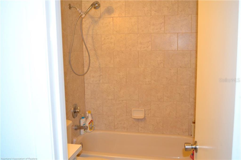 SEBRING COUNTRY ESTATES SEC 03 - Residential