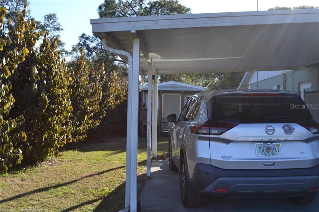 SEBRING COUNTRY ESTATES SEC 03 - Residential