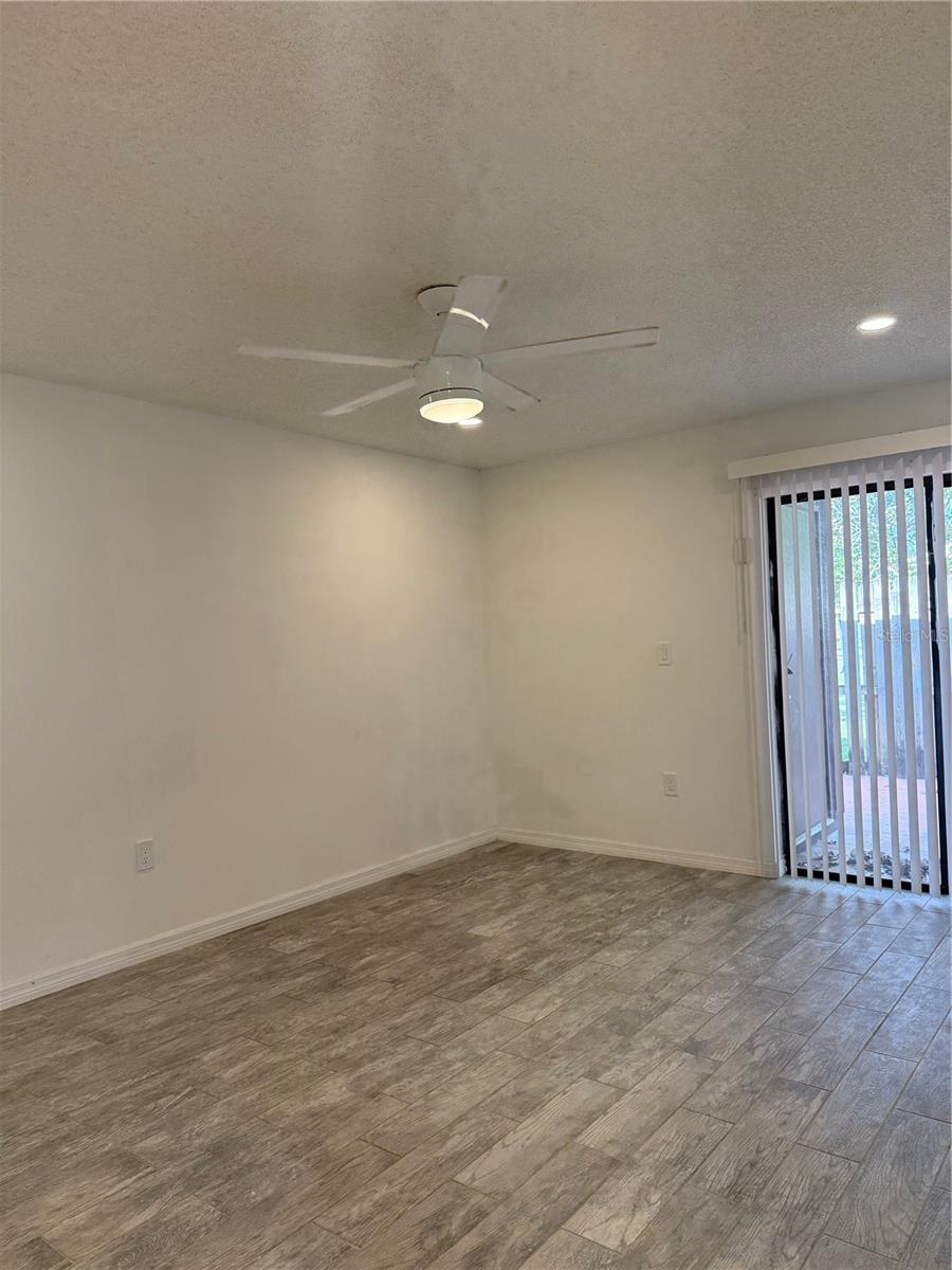 WINDSOR PINES 2 CONDO - Residential