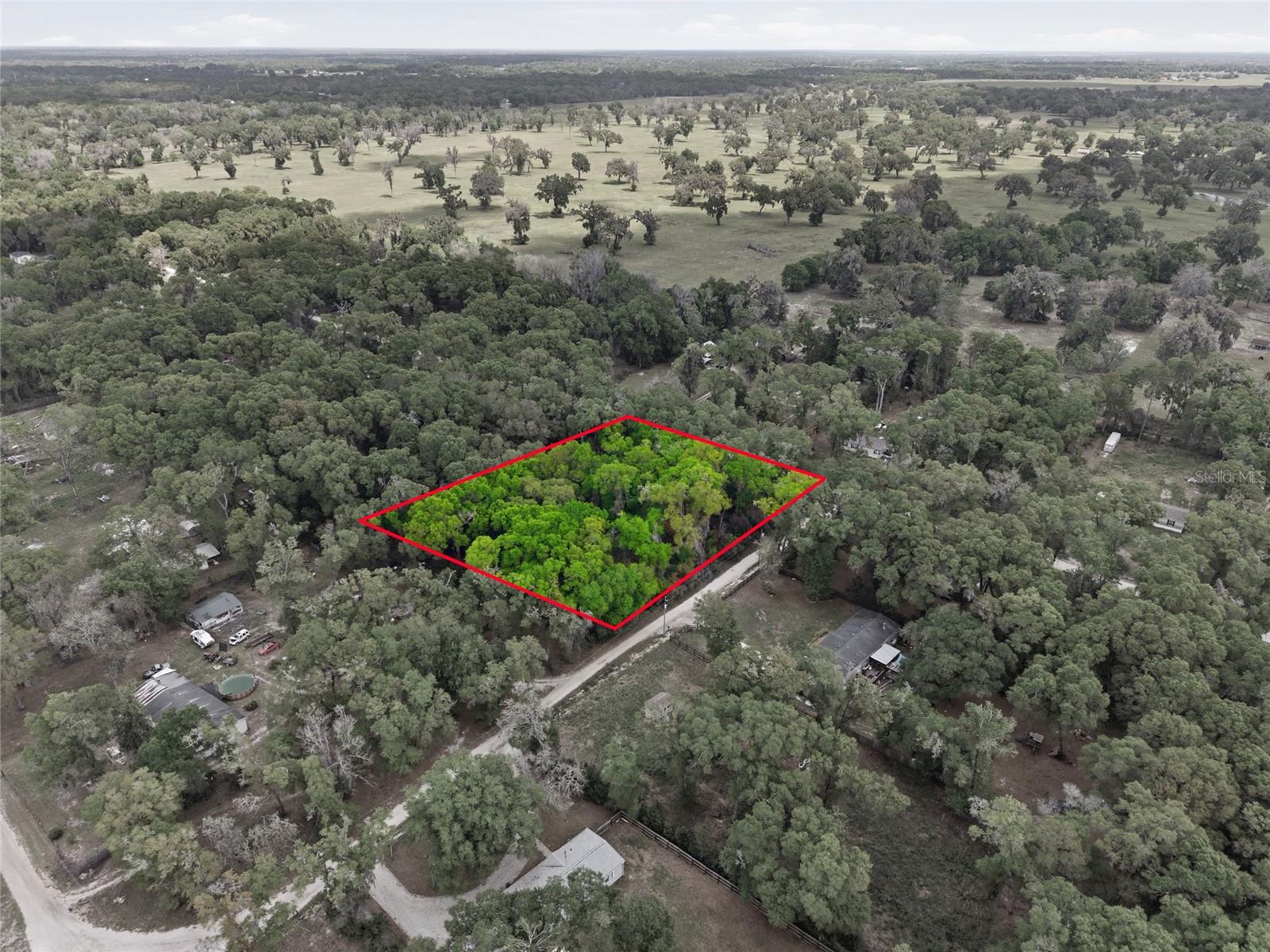 SILVER SPGS ACRES - Land