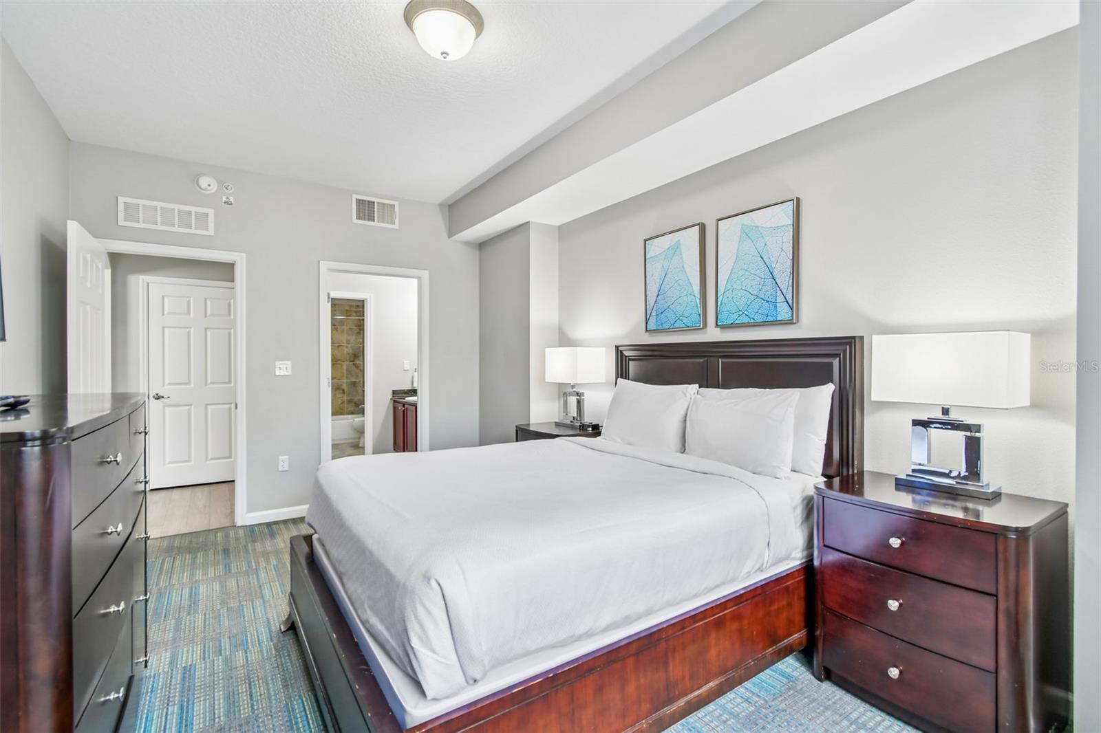 GROVE RESORT & SPA HOTEL CONDOMINIUM - Residential