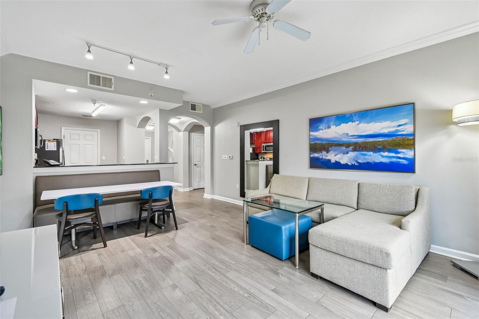 GROVE RESORT & SPA HOTEL CONDOMINIUM - Residential