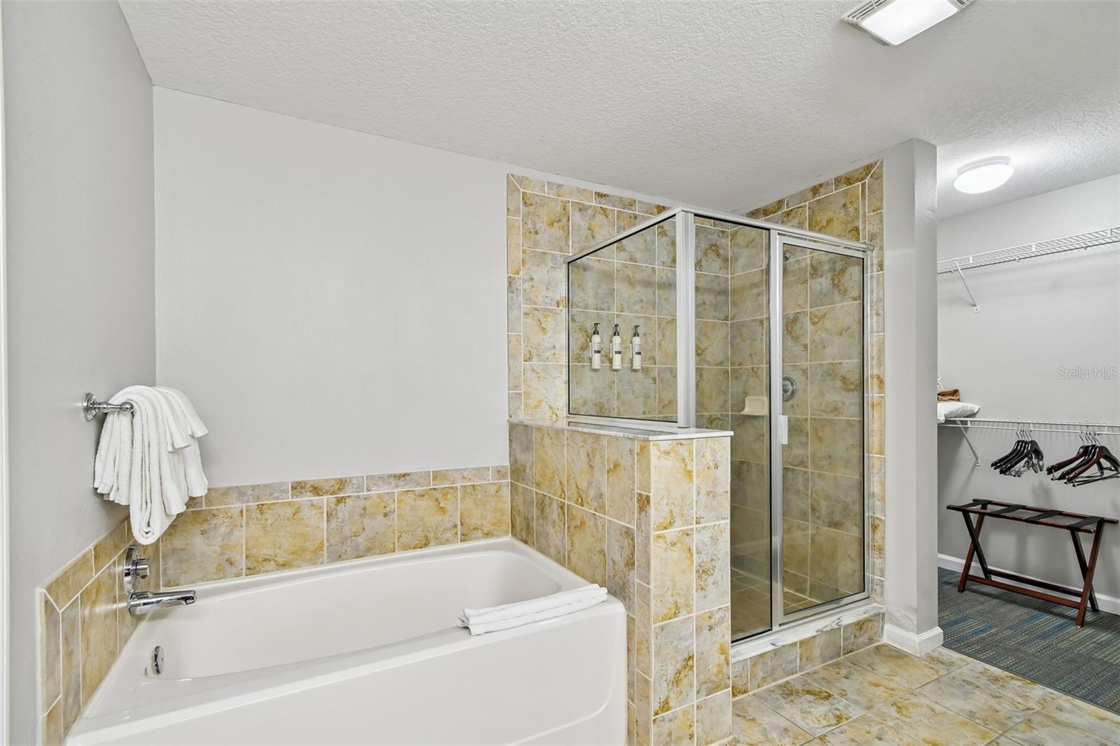 GROVE RESORT & SPA HOTEL CONDOMINIUM - Residential