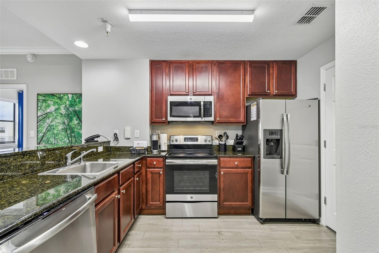 GROVE RESORT & SPA HOTEL CONDOMINIUM - Residential