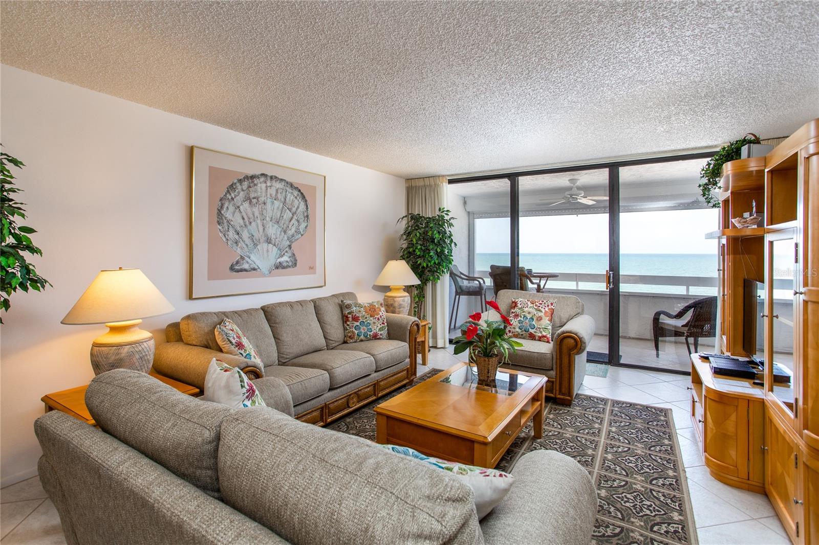 REDINGTON TOWERS 3 CONDO - Residential Lease