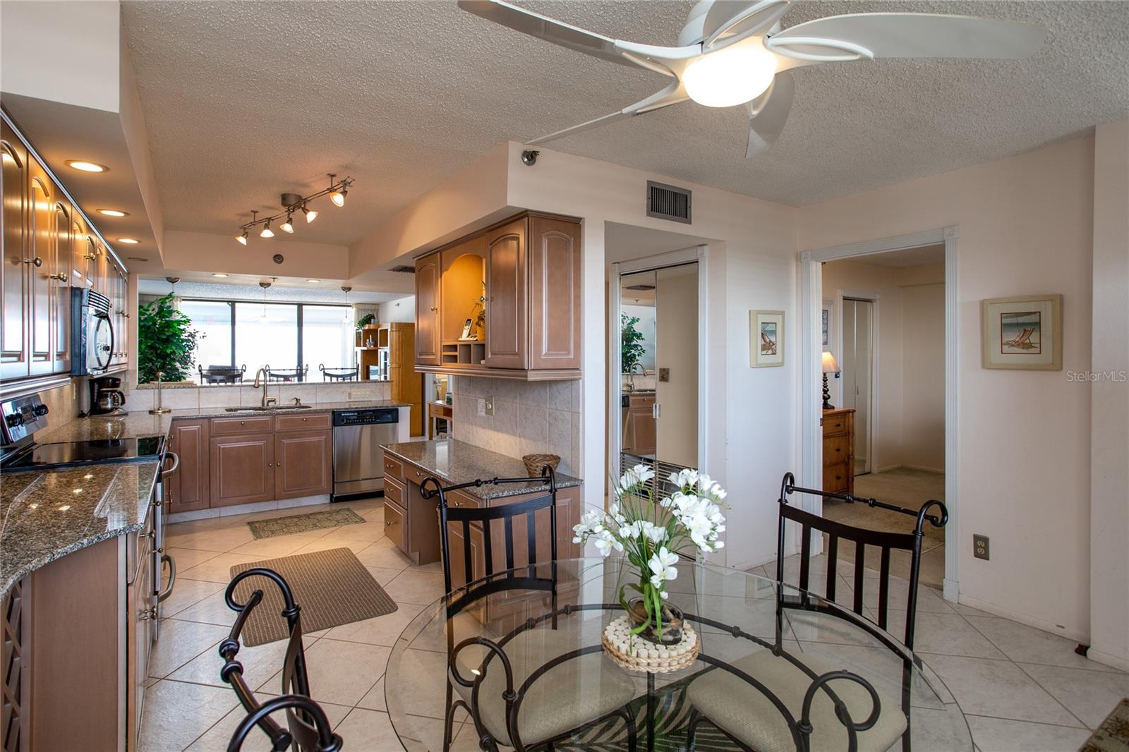 REDINGTON TOWERS 3 CONDO - Residential Lease