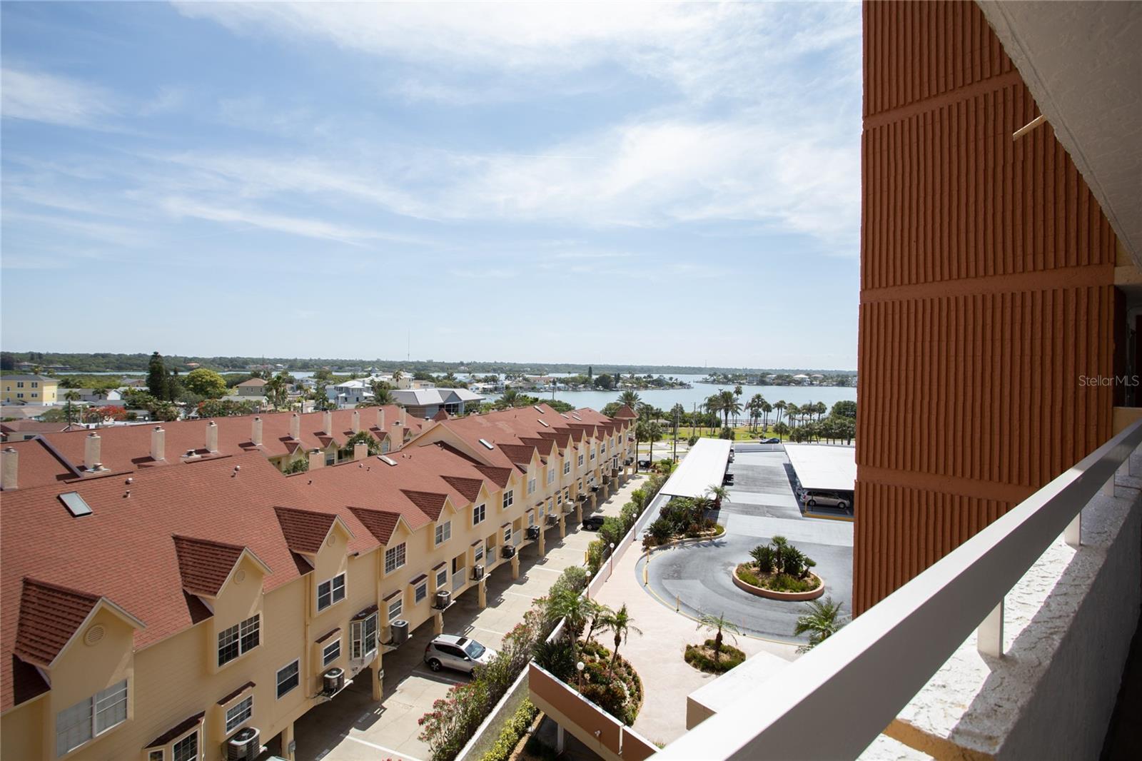 REDINGTON TOWERS 3 CONDO - Residential Lease