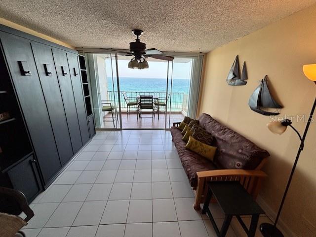 Condo Sandy Hills MATIENZO CINTRÓN 4-C