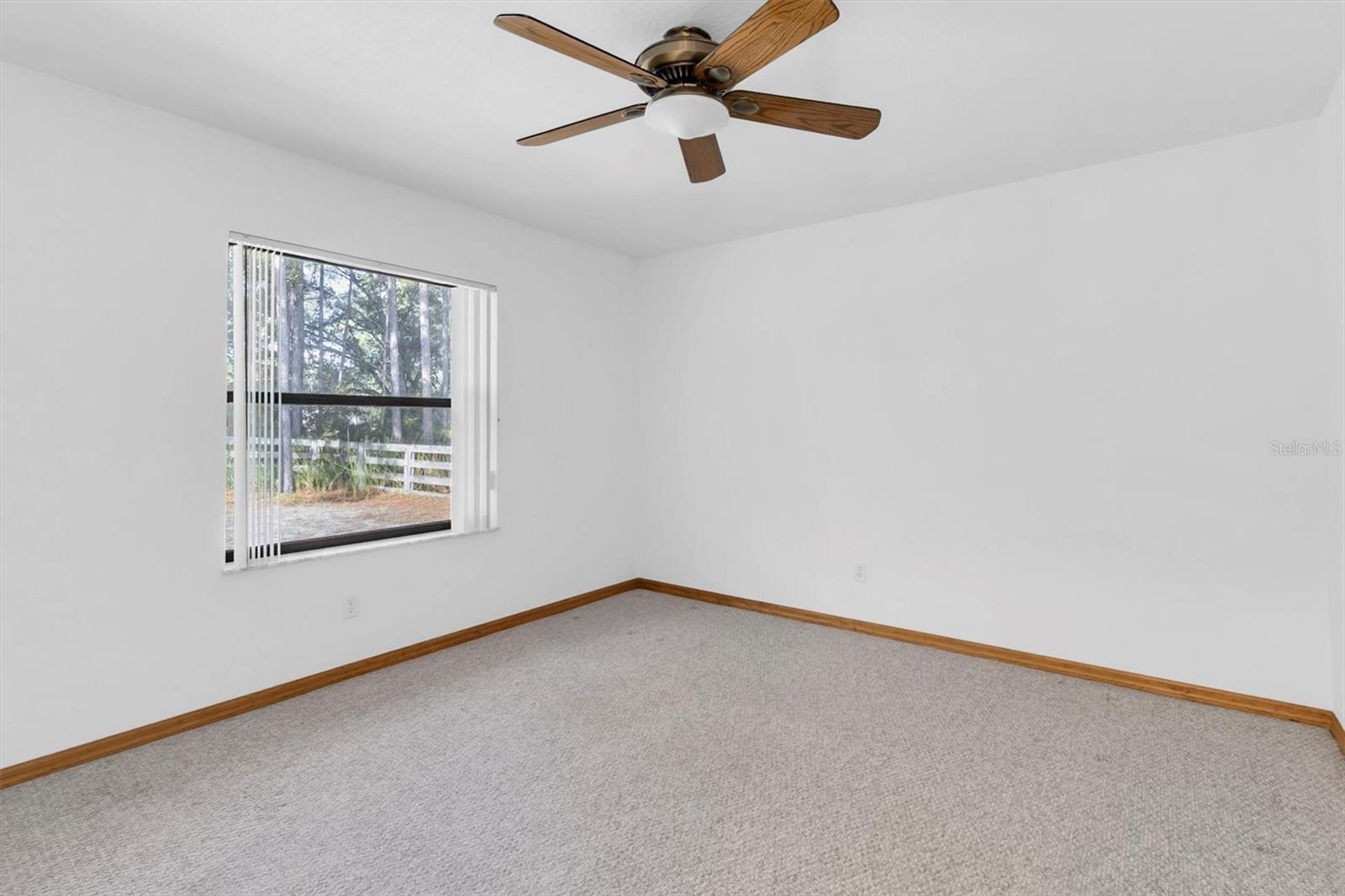 PINE RIDGE UNIT 03 - Residential