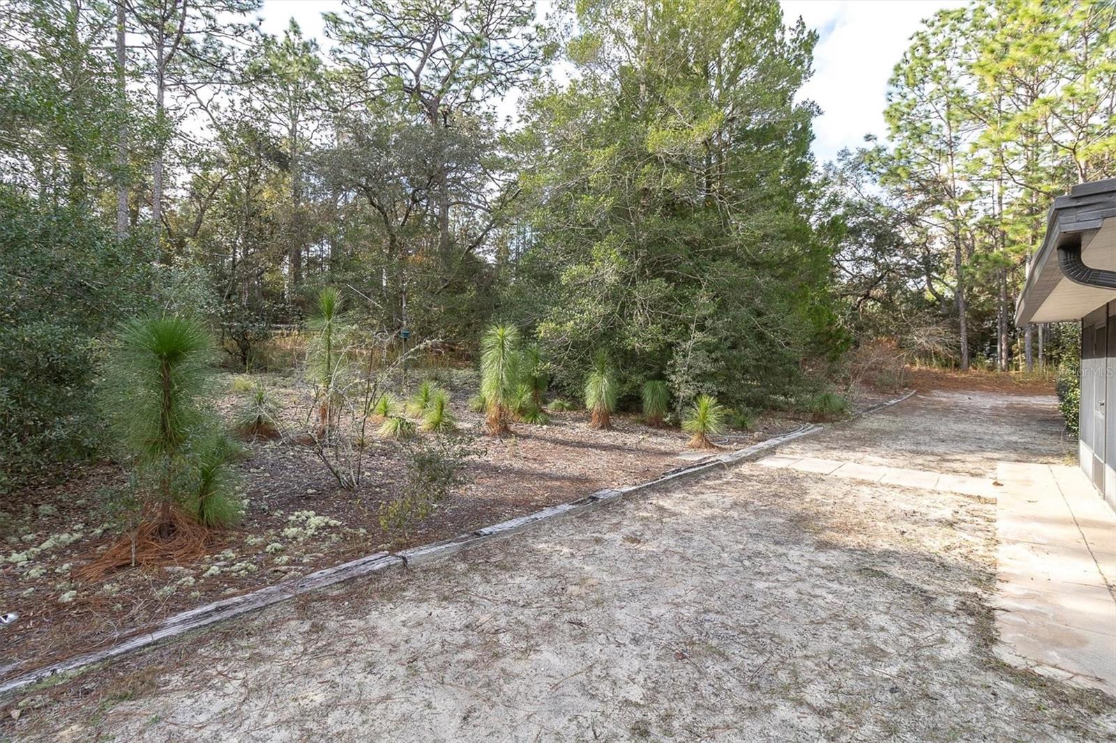 PINE RIDGE UNIT 03 - Residential