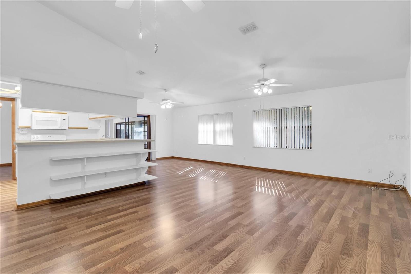 PINE RIDGE UNIT 03 - Residential