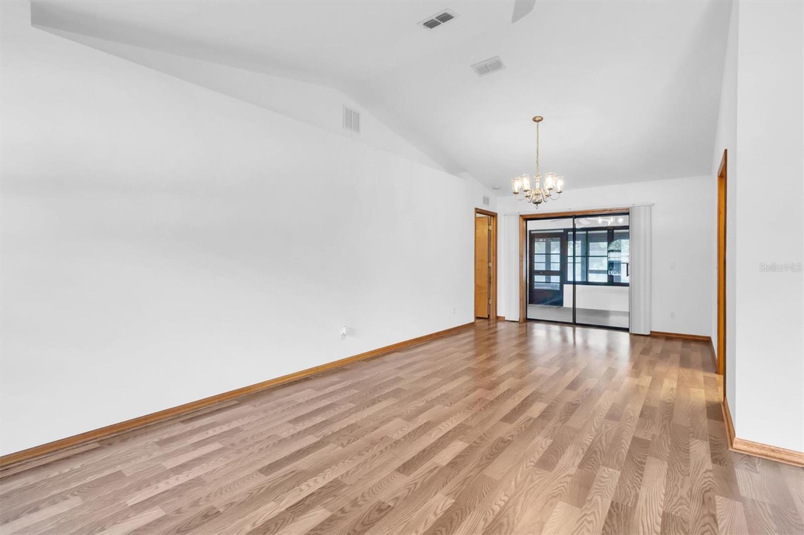 PINE RIDGE UNIT 03 - Residential