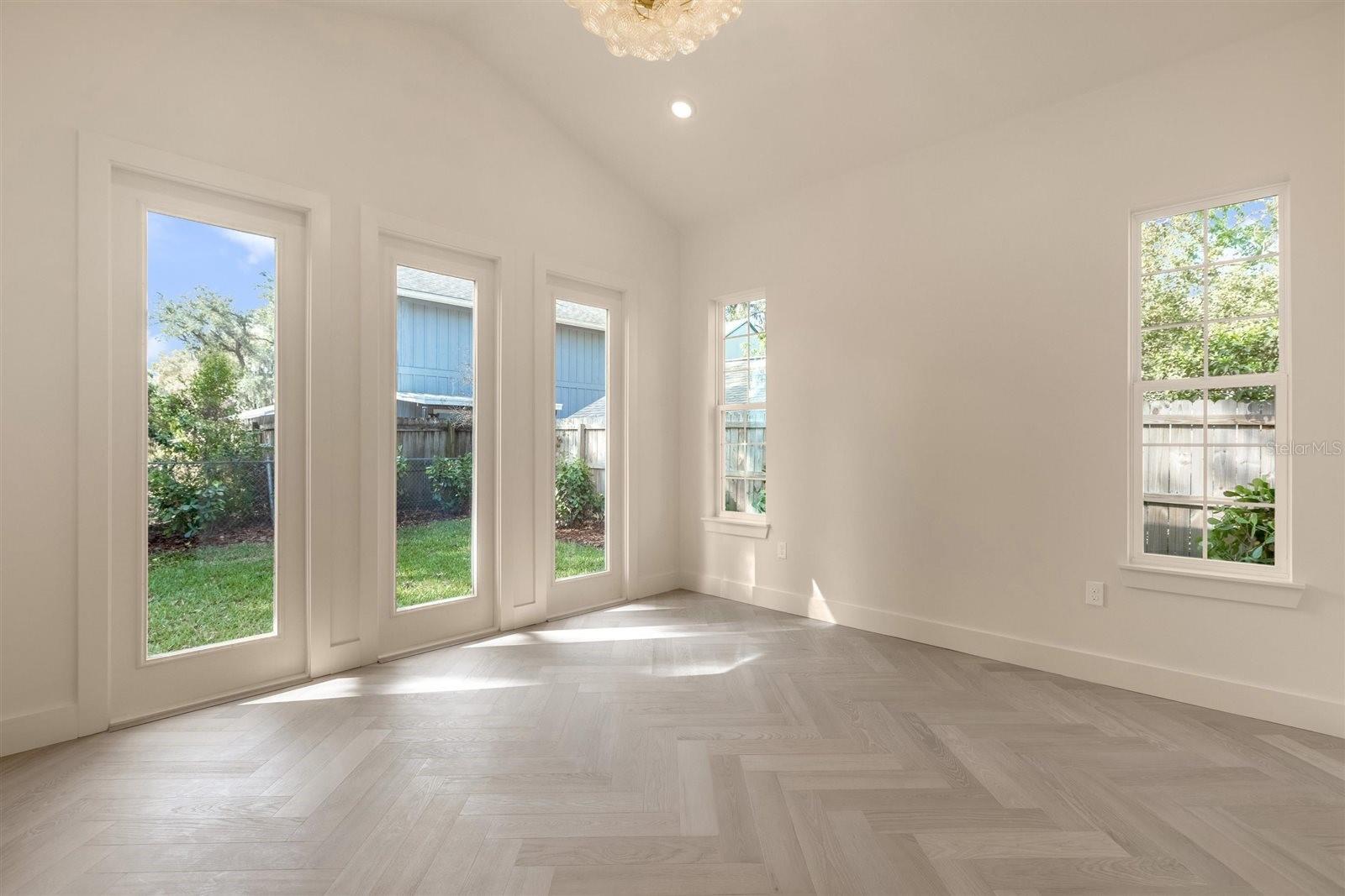 OSCEOLA HEIGHTS - Residential