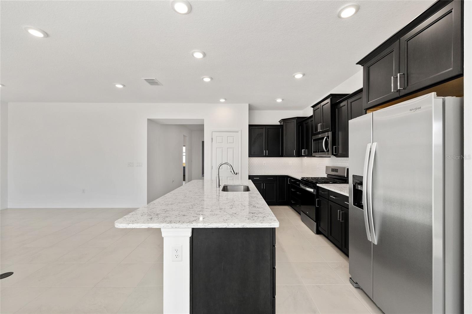 CALESA TOWNSHIP - Residential