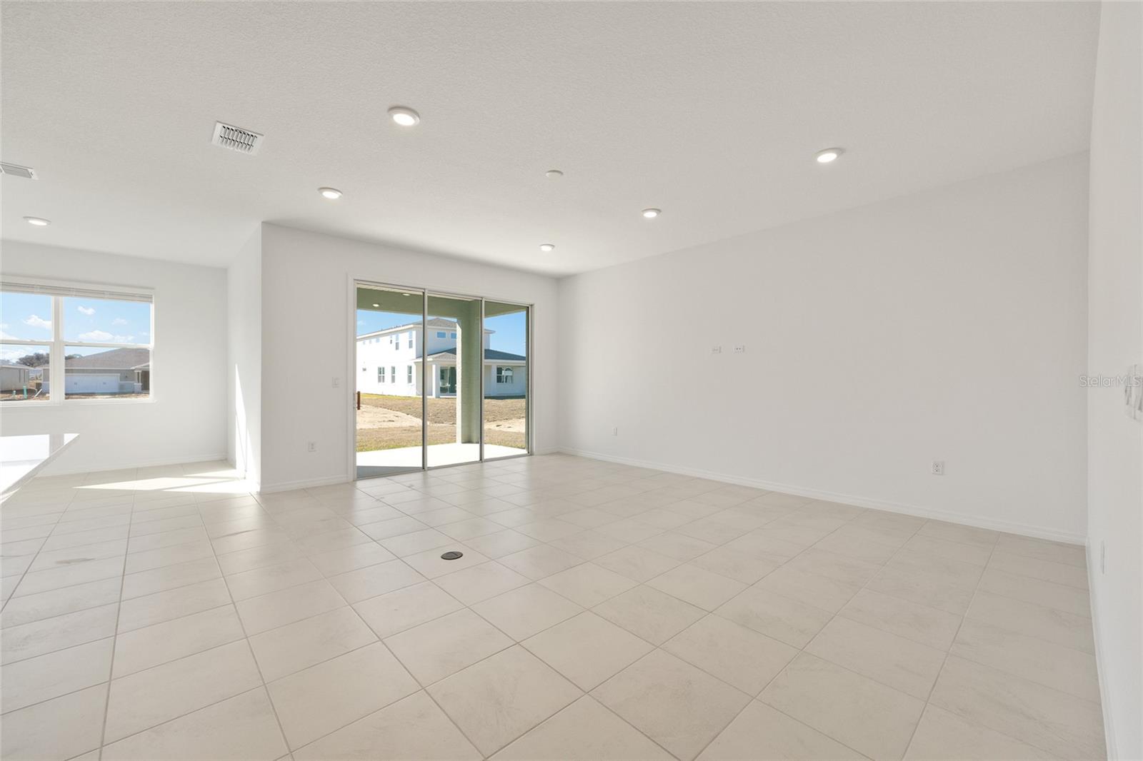 CALESA TOWNSHIP - Residential