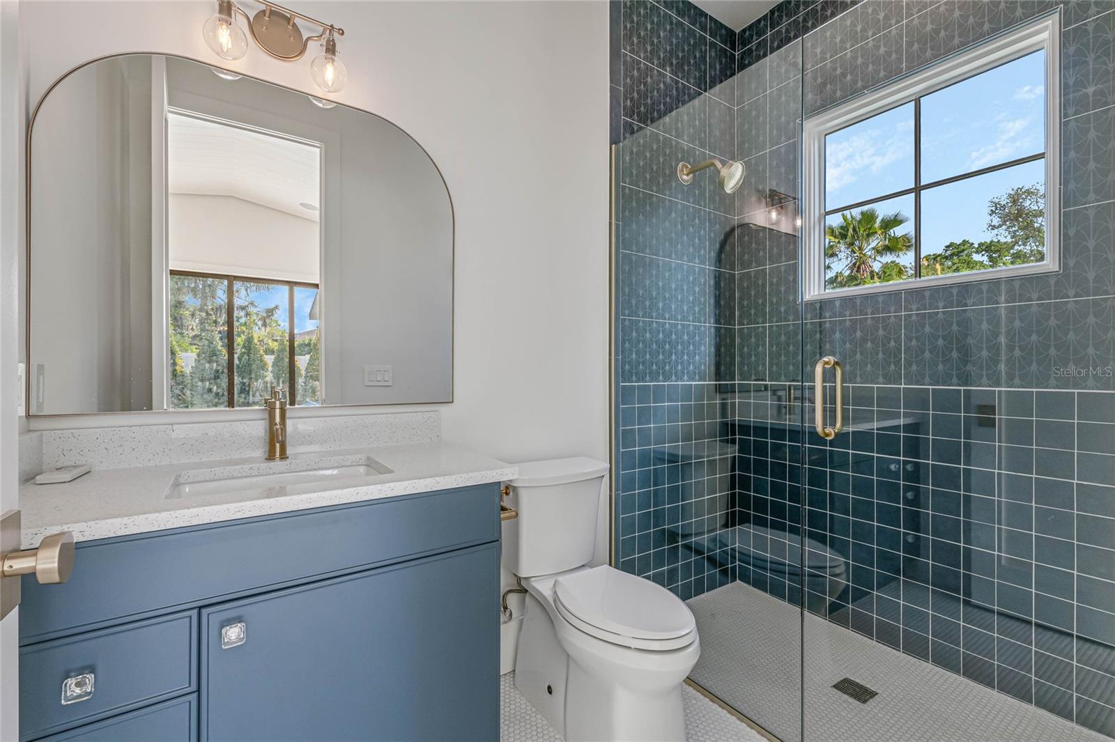 V H MUSSELWHITES SUB - Residential