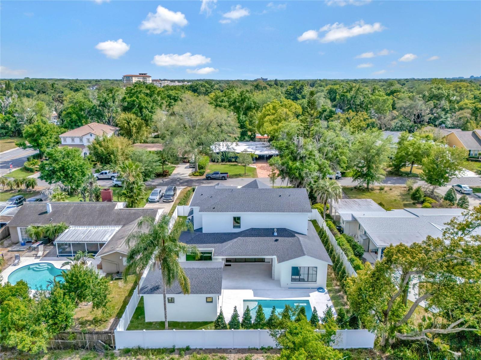 V H MUSSELWHITES SUB - Residential