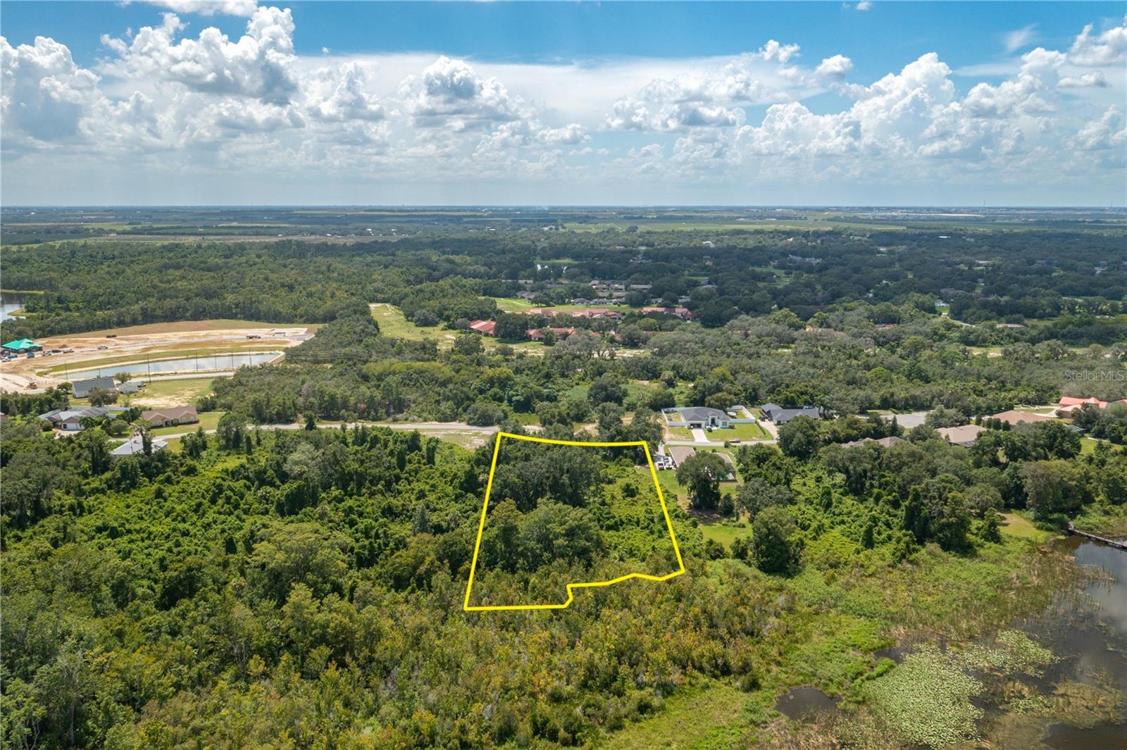 SOUTH BAY LANDINGS - Land