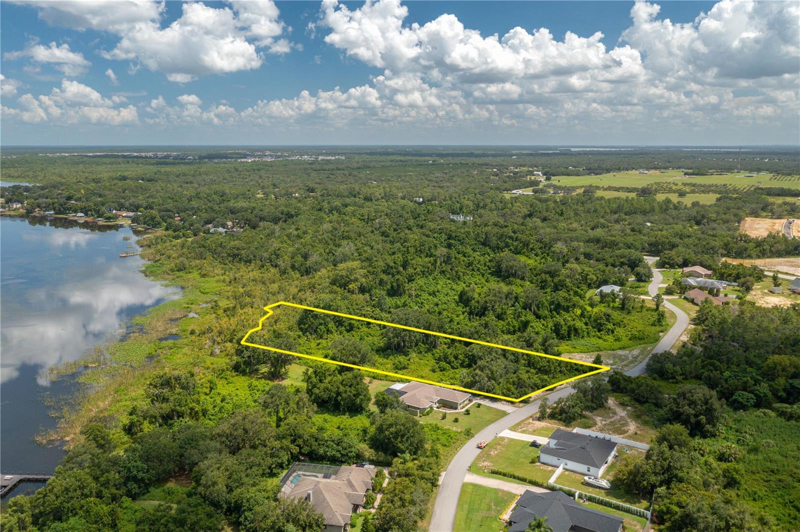 SOUTH BAY LANDINGS - Land