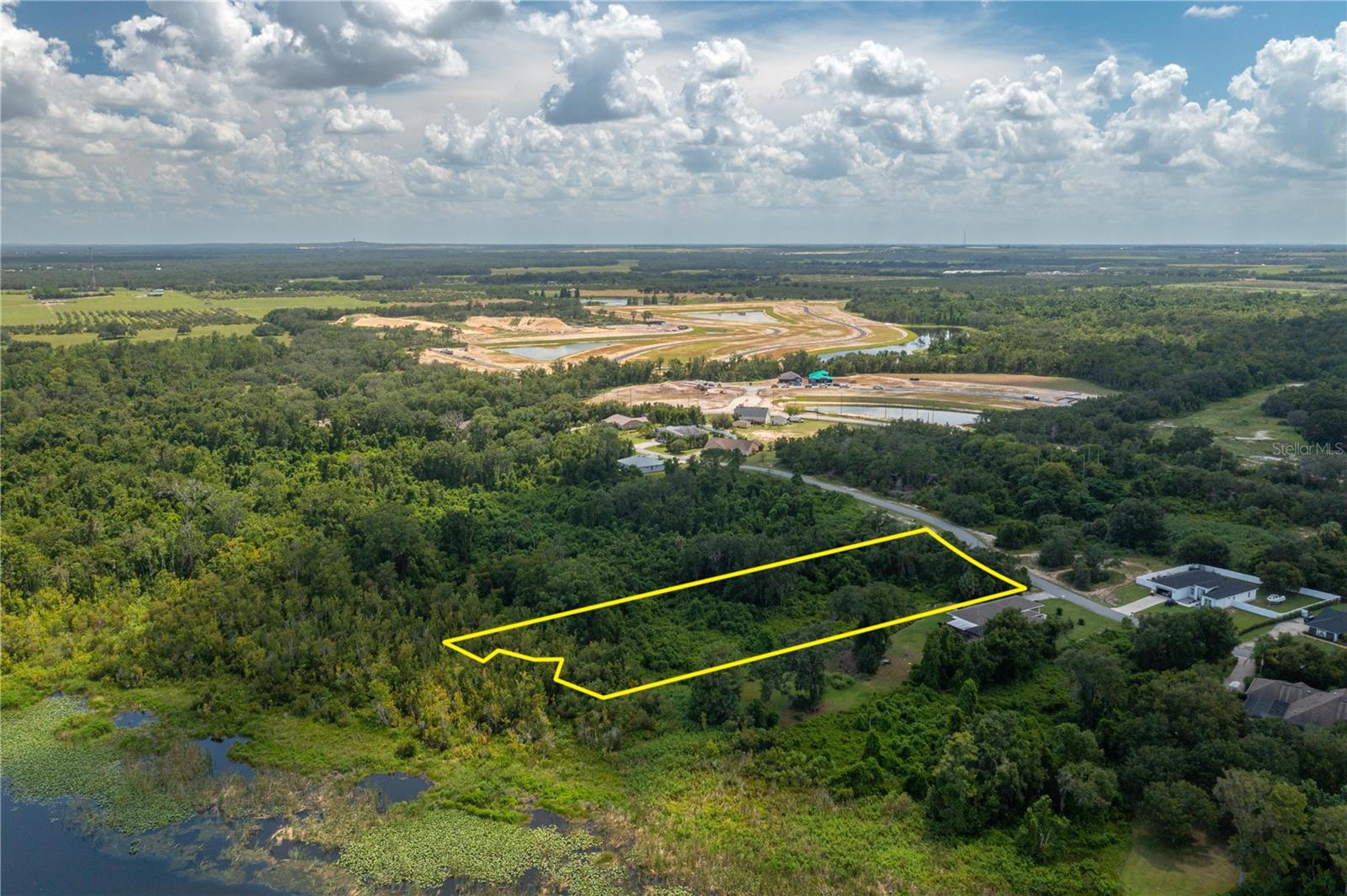 SOUTH BAY LANDINGS - Land