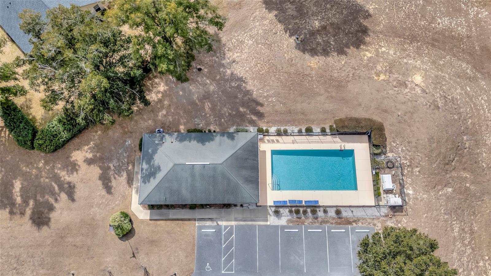 TWIN LAKES ESTATES - Residential