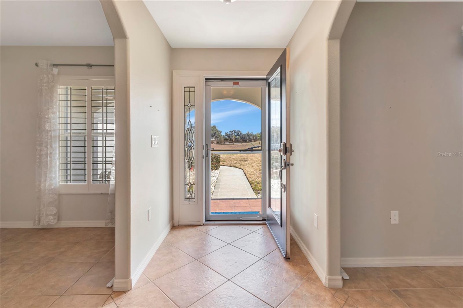 TWIN LAKES ESTATES - Residential