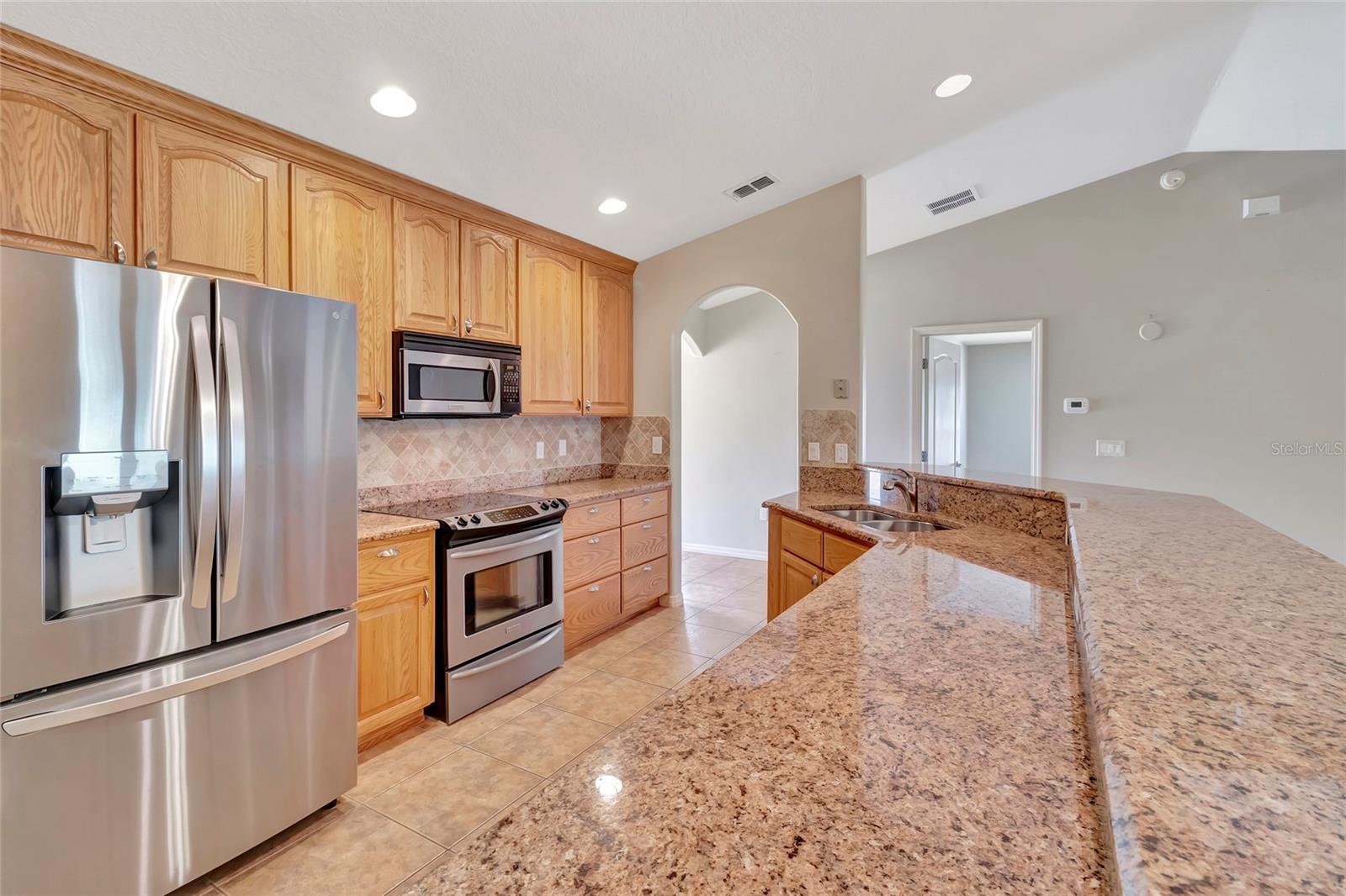 TWIN LAKES ESTATES - Residential