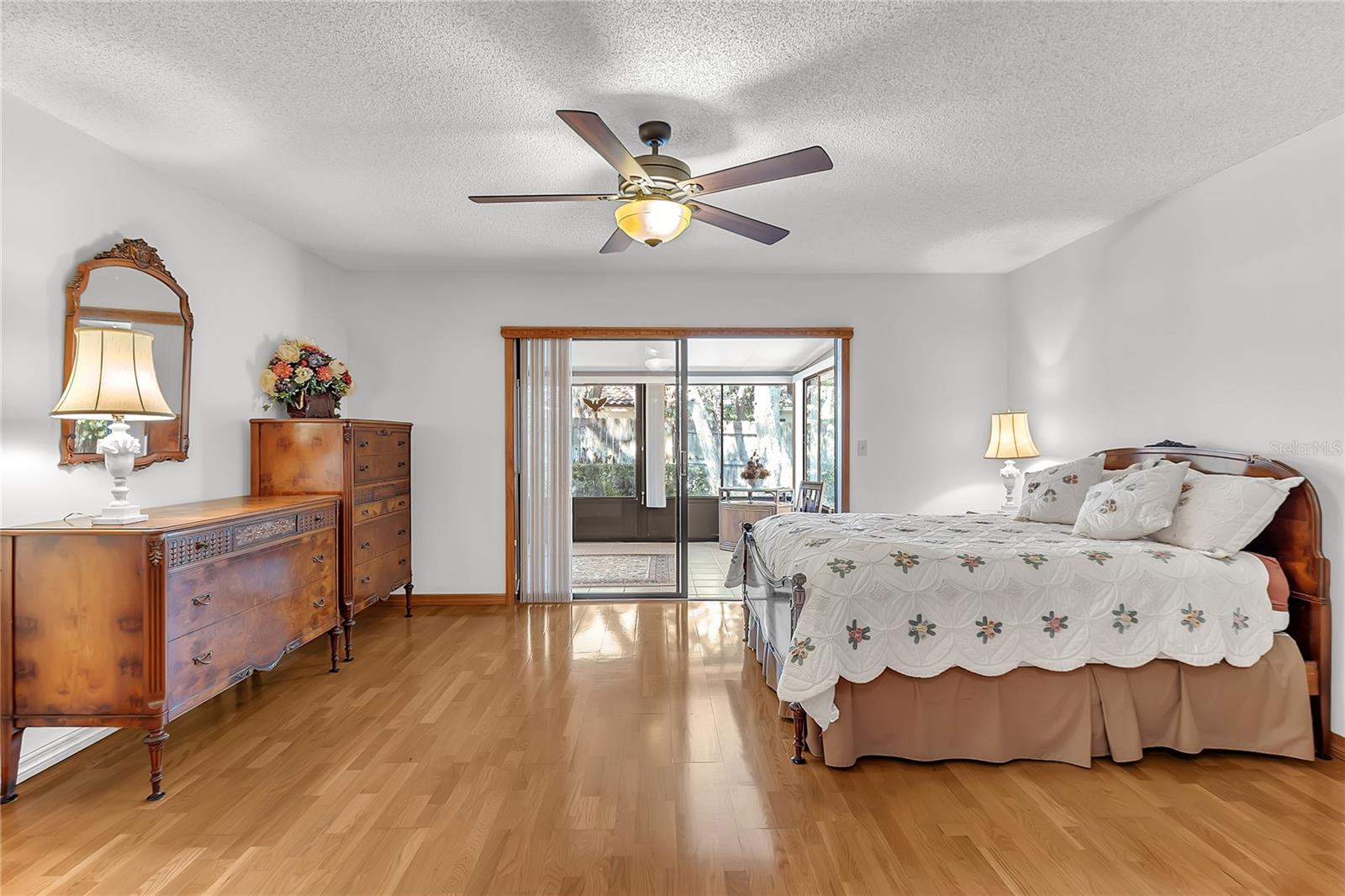 COUNTRY CLUB VILLAGE UNIT 1 - Residential