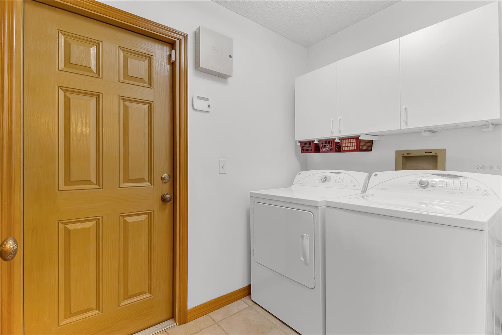 COUNTRY CLUB VILLAGE UNIT 1 - Residential