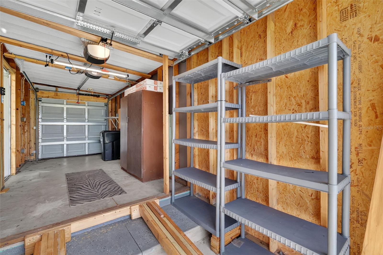 LADY LAKE ORANGE BLOSSOM GARDENS UNIT 07 - Residential