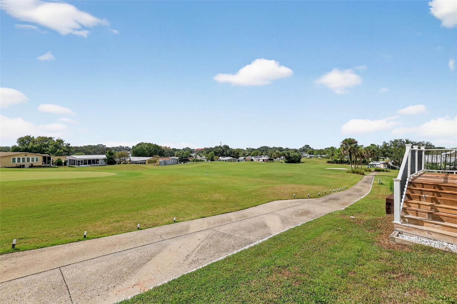 LADY LAKE ORANGE BLOSSOM GARDENS UNIT 07 - Residential