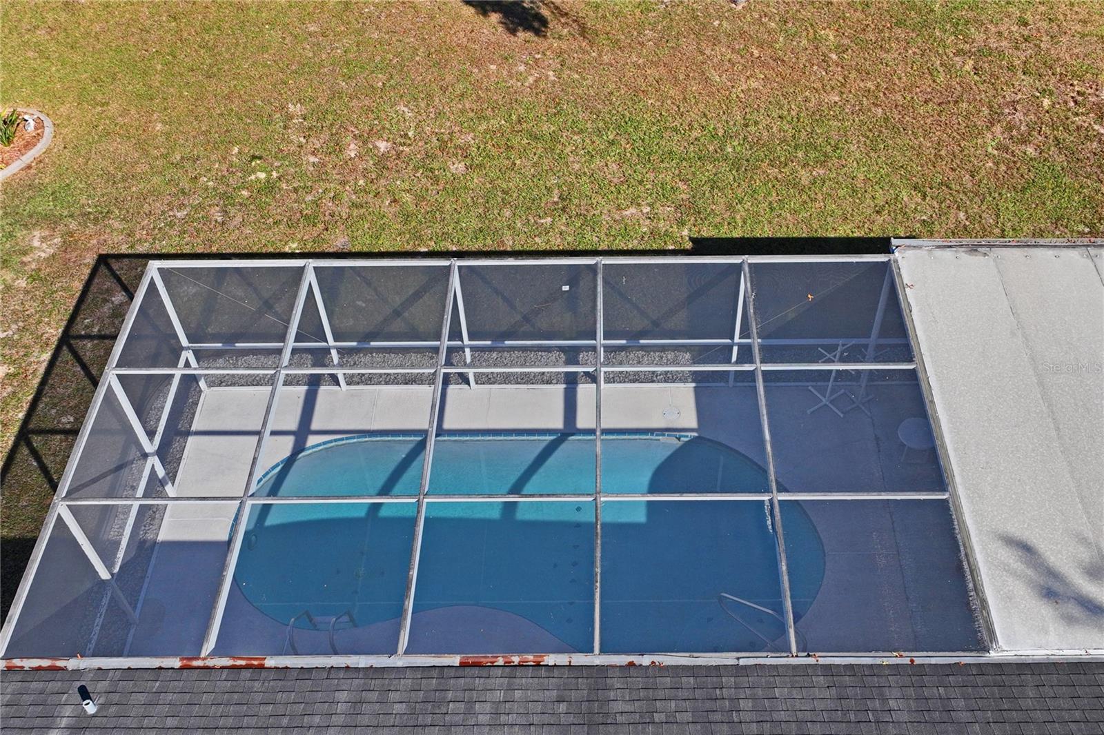 VOSS OAK LAKE ESTATE - Residential