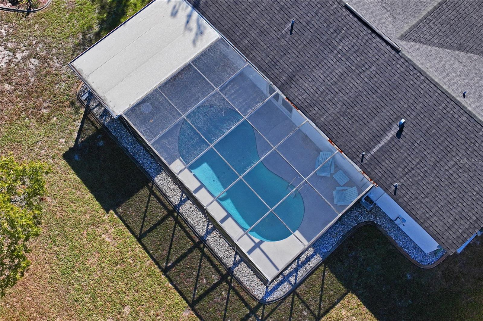 VOSS OAK LAKE ESTATE - Residential