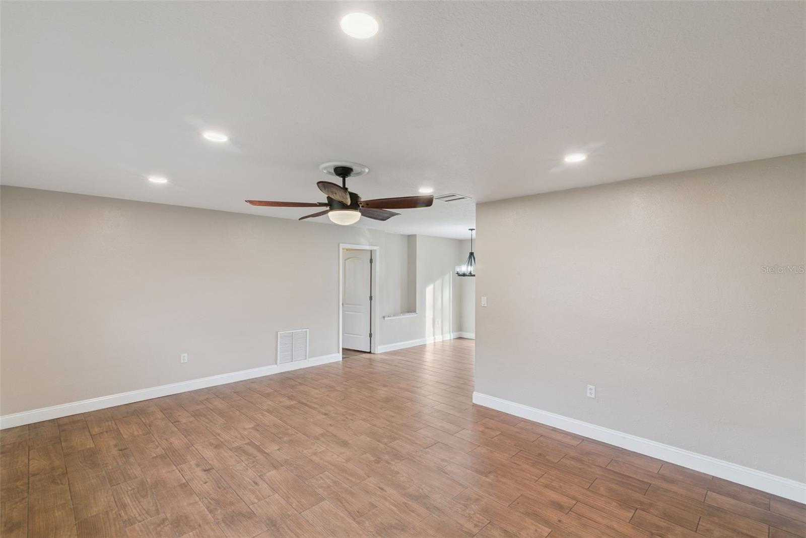 EUSTIS WEST LYNNHURST - Residential