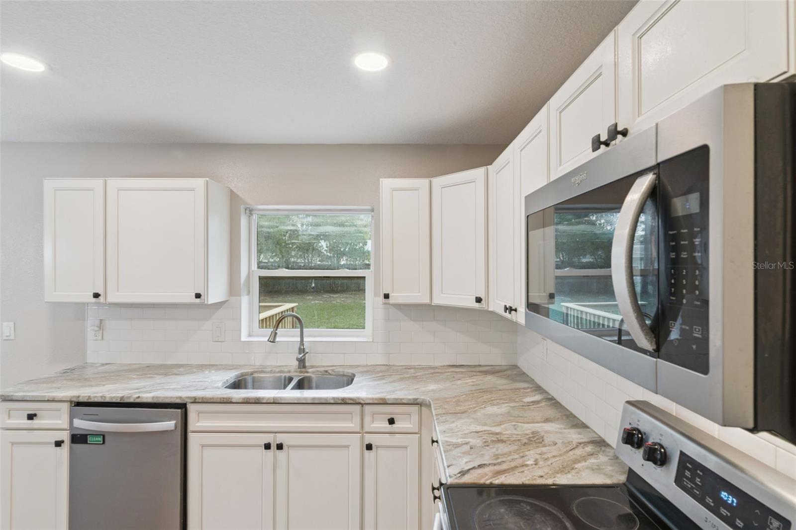 EUSTIS WEST LYNNHURST - Residential